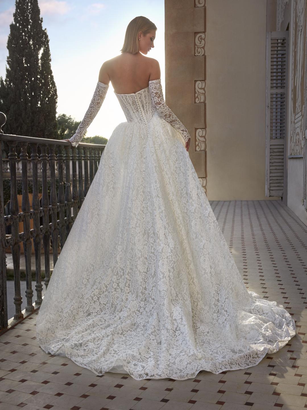 Rückenansicht Brautkleid Princess  H9492
