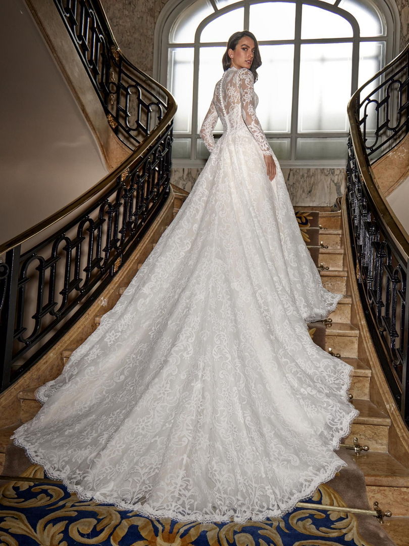 Rückenansicht Brautkleid Princess V-Ausschnitt H9658