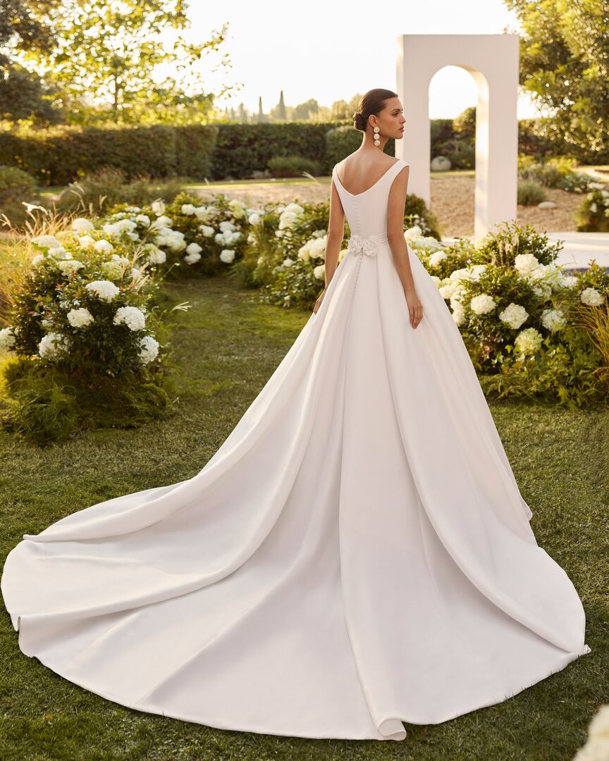 Rückenansicht Brautkleid A-Linie Carmen H9868
