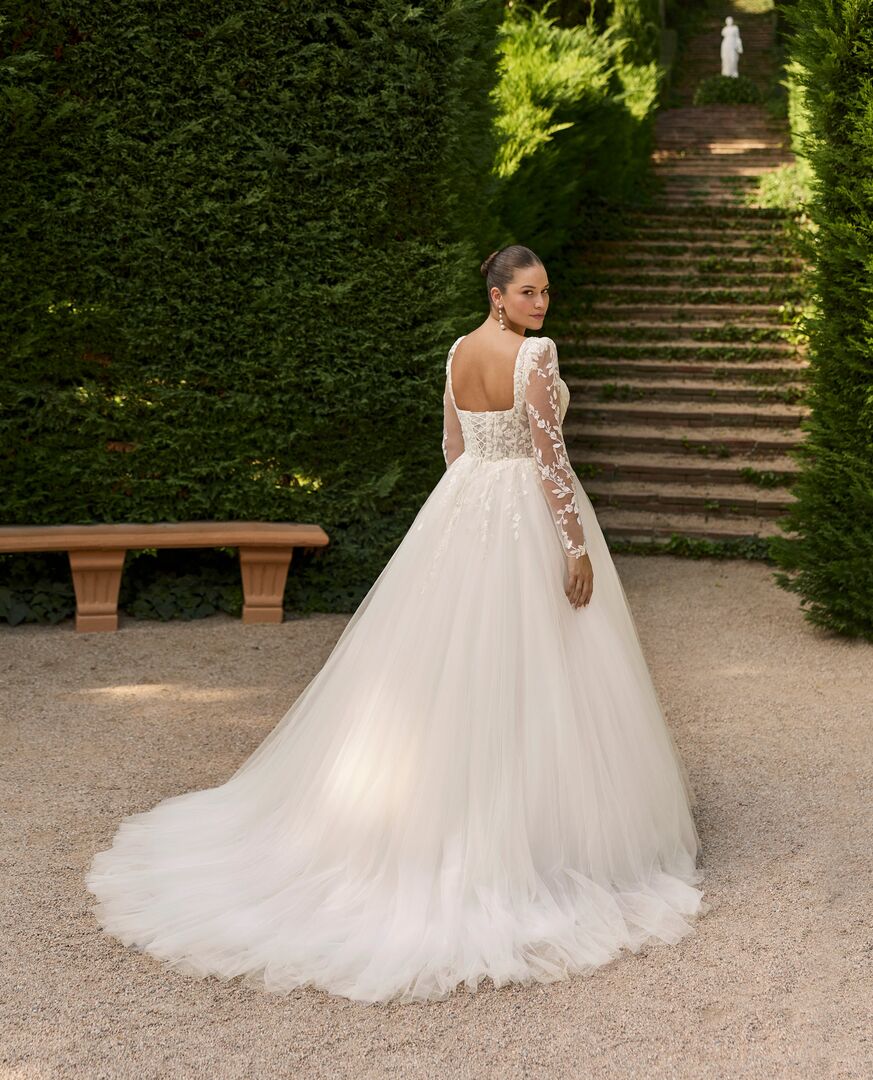 Rückenansicht Brautkleid A-Linie Carré Ausschnitt H9885