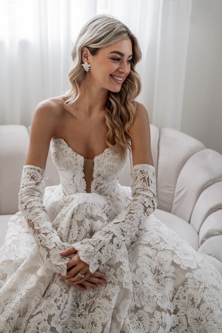 Brautkleid A-Linie Corsage trägerlos H9960